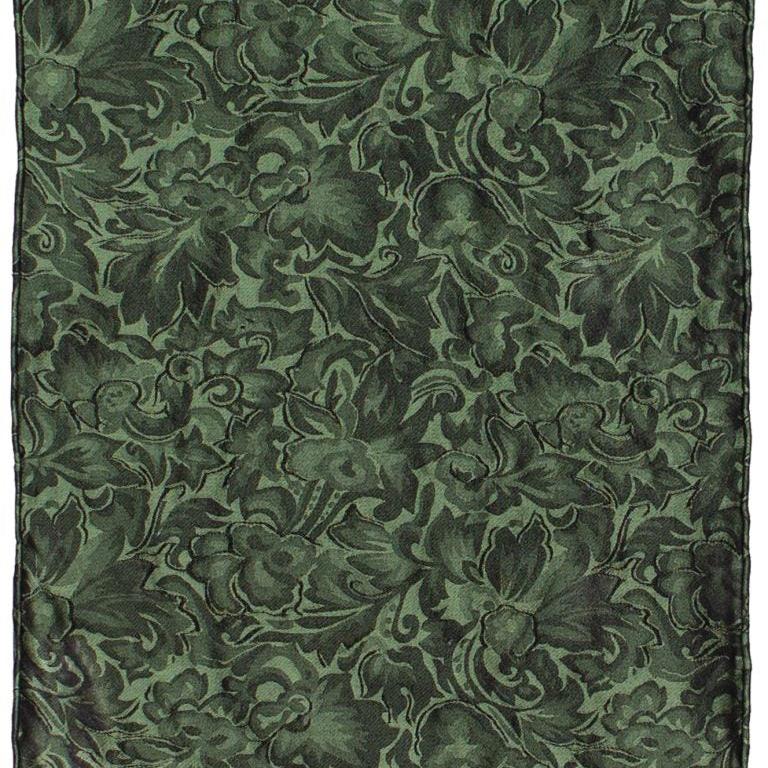 Wild Rag Baroque Fern 34 1/2