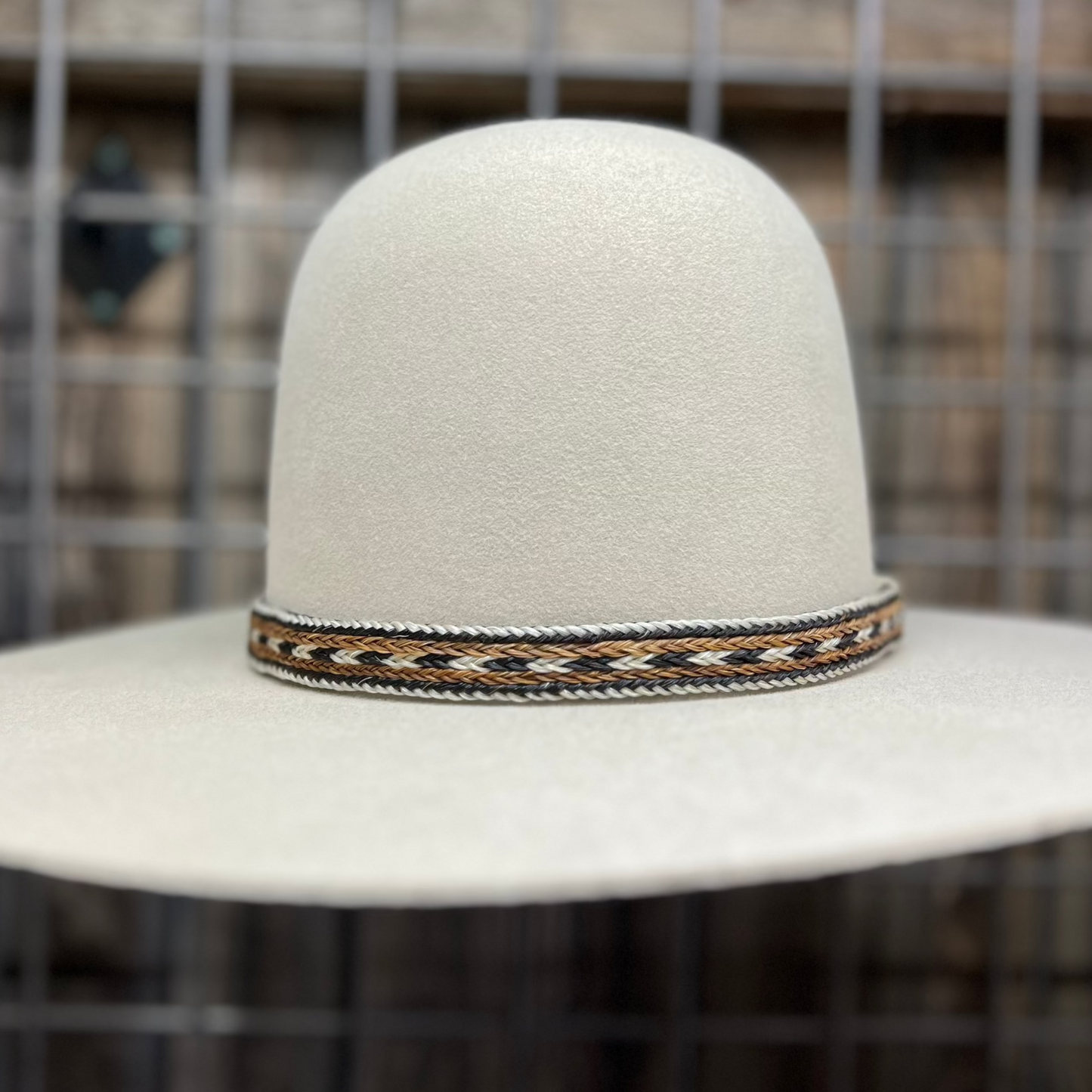 Hat Band | Horsehair 5 Strand w/ White Knots - Sorrel Black & White