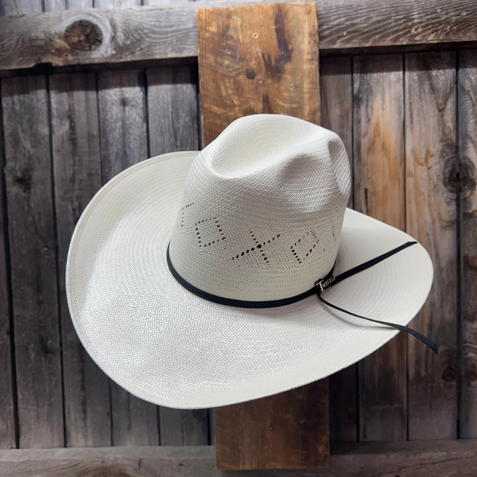 Twister Diamond X 4" Brim