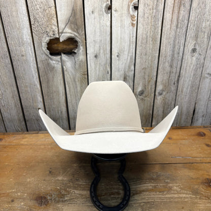 Rodeo King 30X 4 1/2“ Brim | Vientre plateado 