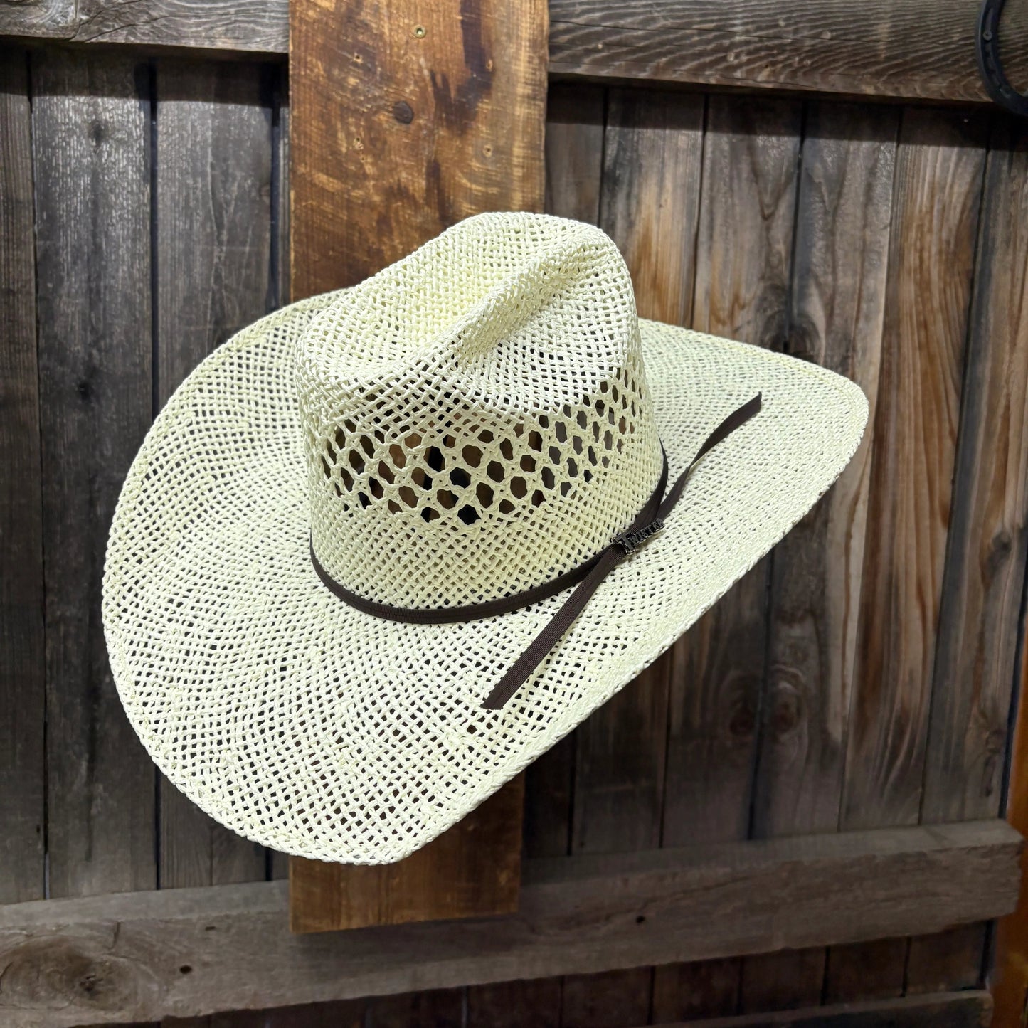 Twister White Twisted Weave 4 1/2" Brim ***SALE***