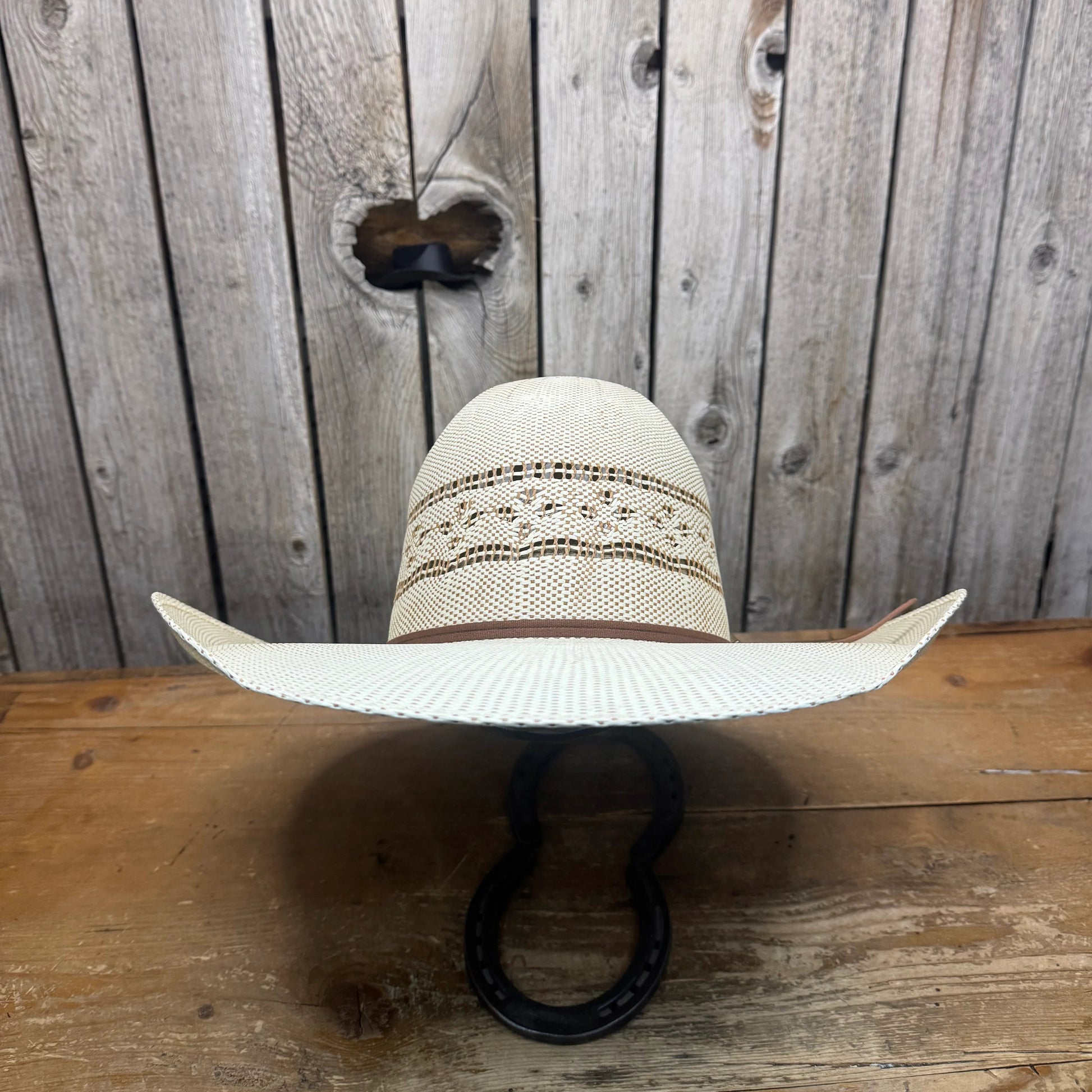 Twister Rowdy Bangora 4 1/2" Brim *ON SALE-NOT ELIGIBLE FOR EXCHANGE OR REFUND*