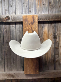 Wide Cattleman / Wide 8