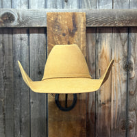 Low Cattleman * Square 5