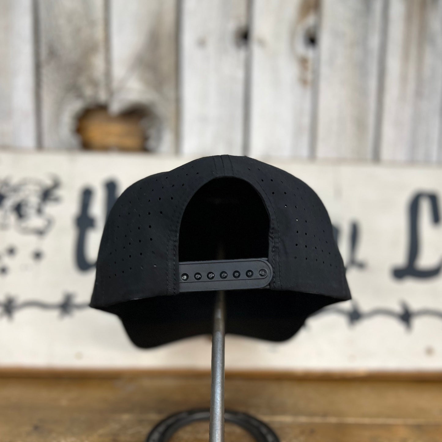 Bogey Performance Hat | Black I  Fits up to size 8