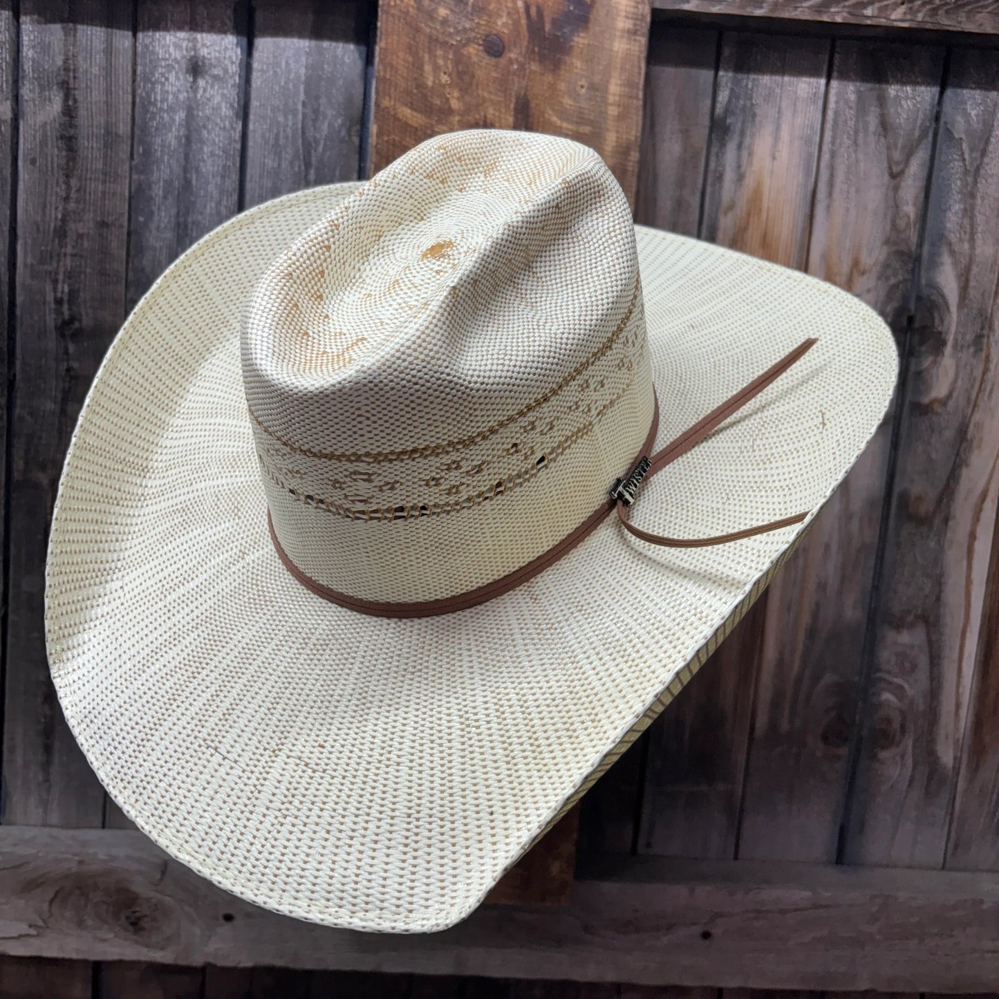 Twister Rowdy Bangora 4 1/2" Brim *ON SALE-NOT ELIGIBLE FOR EXCHANGE OR REFUND*