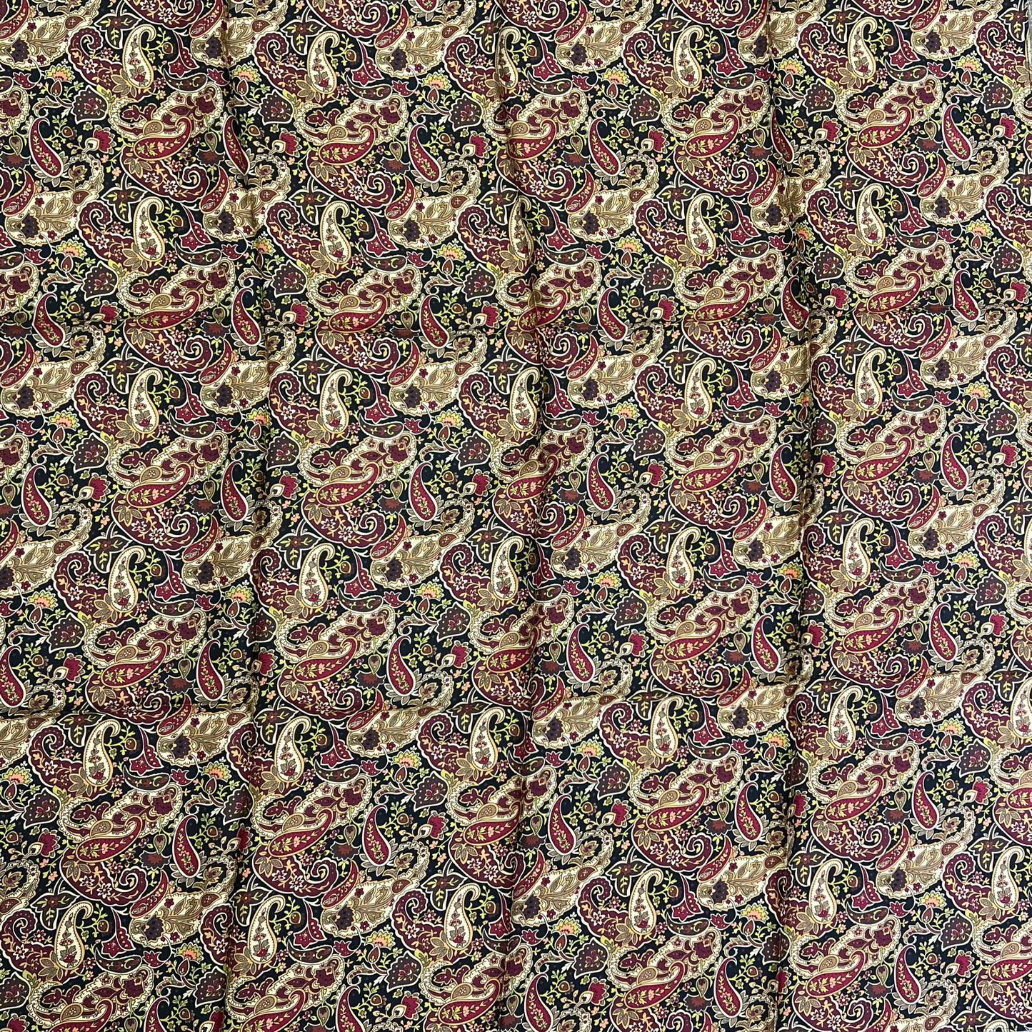 Wild Rag Paisley Burgundy/Beige