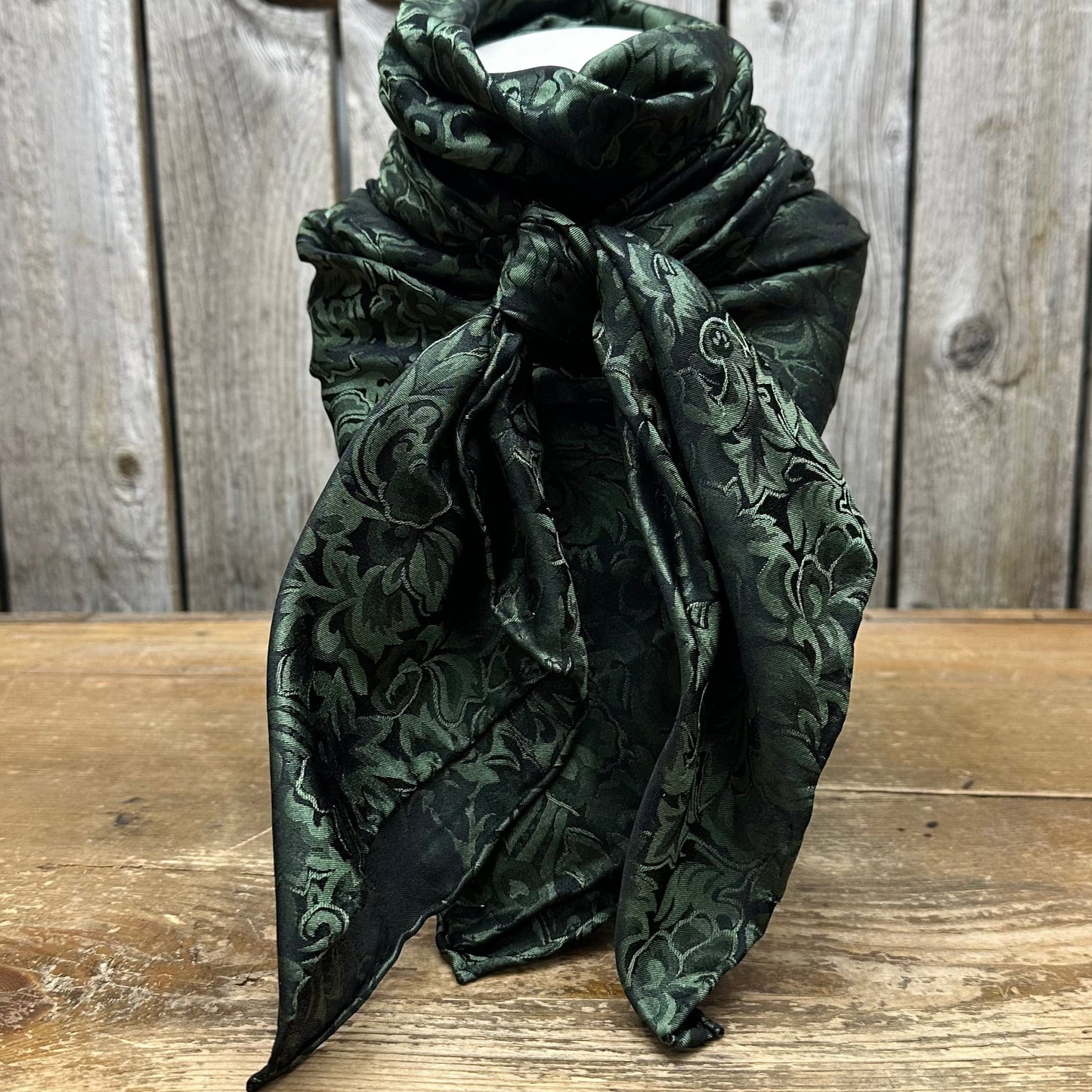 Wild Rag Baroque Fern 34 1/2