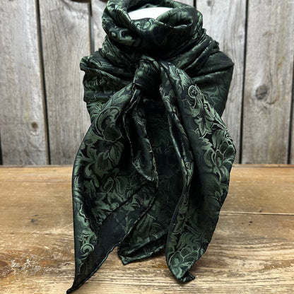 Wild Rag Baroque Fern 34 1/2