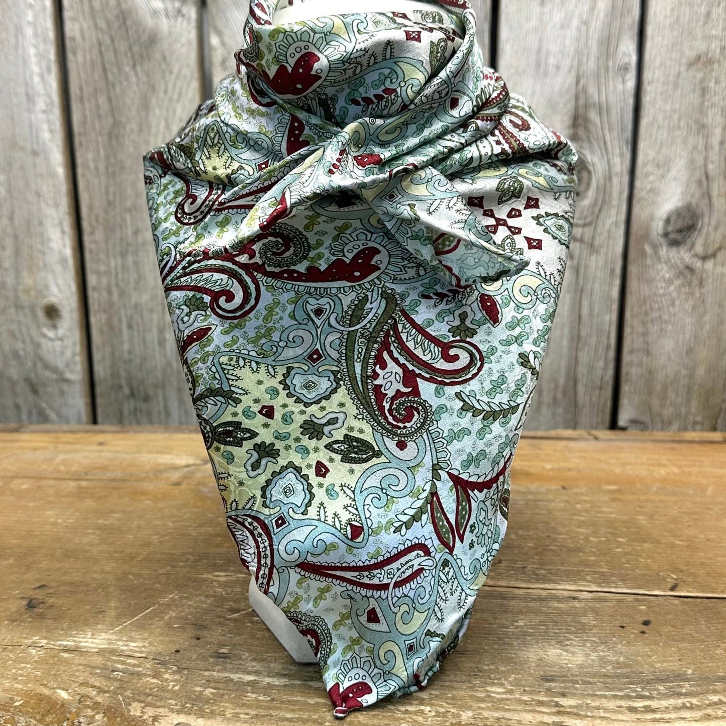 Wild Rag Paisley Mint Madness 20"