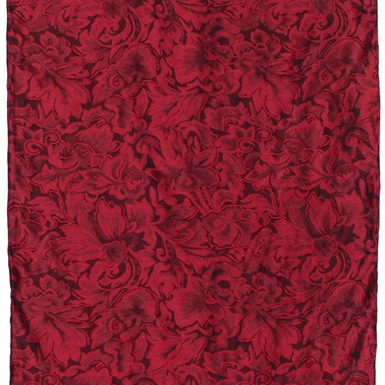 Wild Rag Baroque Scarlet 20"