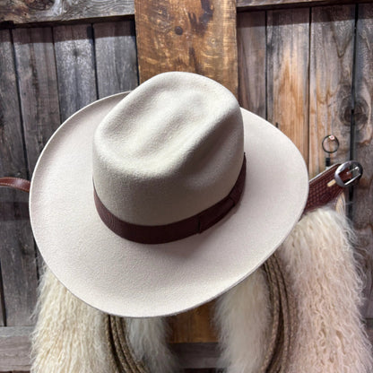 American Hat Makers | Sand *ON SALE *NOT ELIGIBLE FOR EXCHANGE OR REFUND*