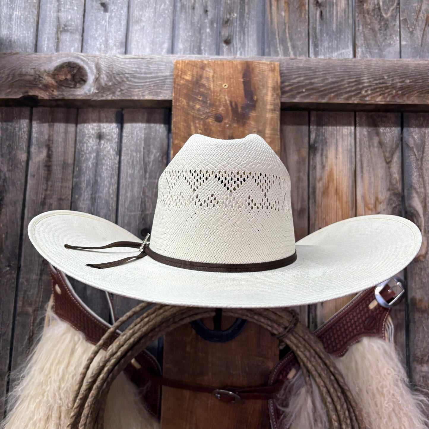Twister Arrowhead 5" Brim
