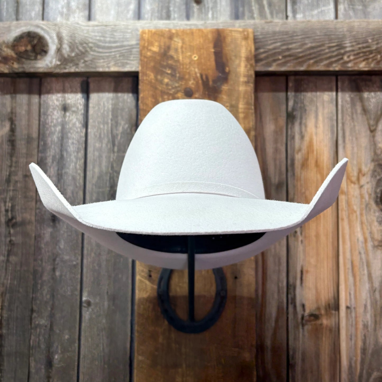 Bailey Lightning 5x White 4 1/4" Brim