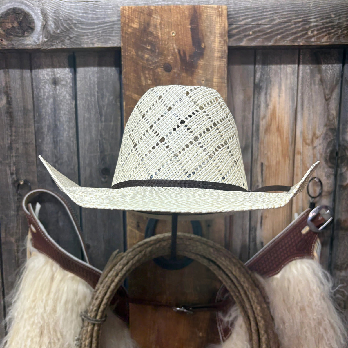 Twister Beehive 3 3/4" Brim Shorty *ON SALE-NOT ELIGIBLE FOR EXCHANGE OR REFUND*