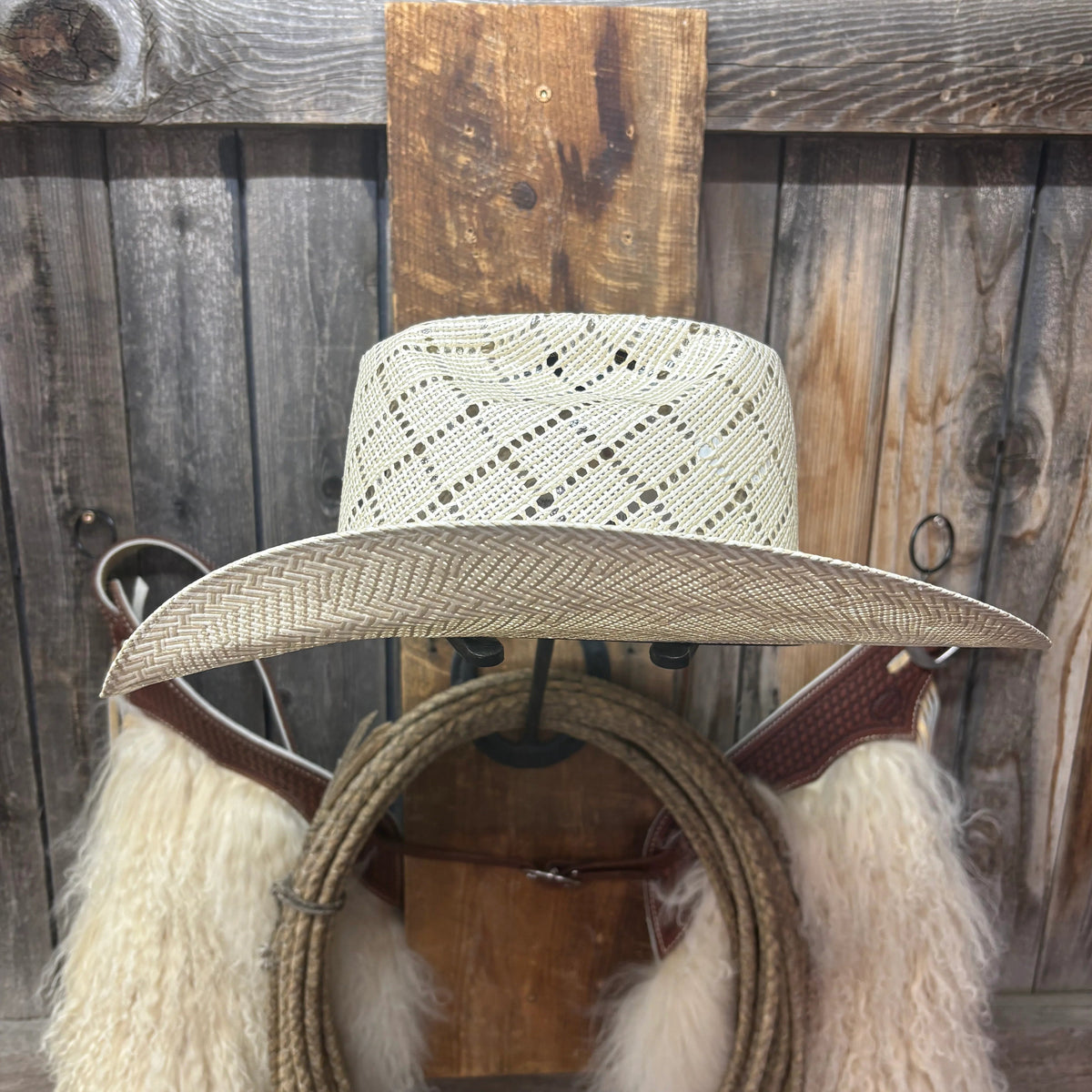 Twister Beehive 3 3/4" Brim Shorty *ON SALE-NOT ELIGIBLE FOR EXCHANGE OR REFUND*
