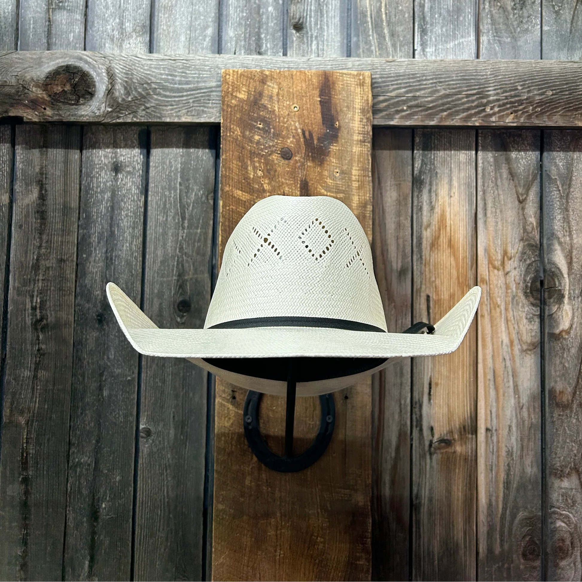 Twister Diamond X 4" Brim