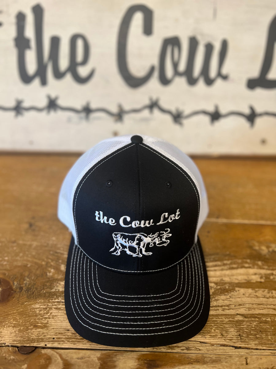 The Cow Lot Cap | Snapback Black/White