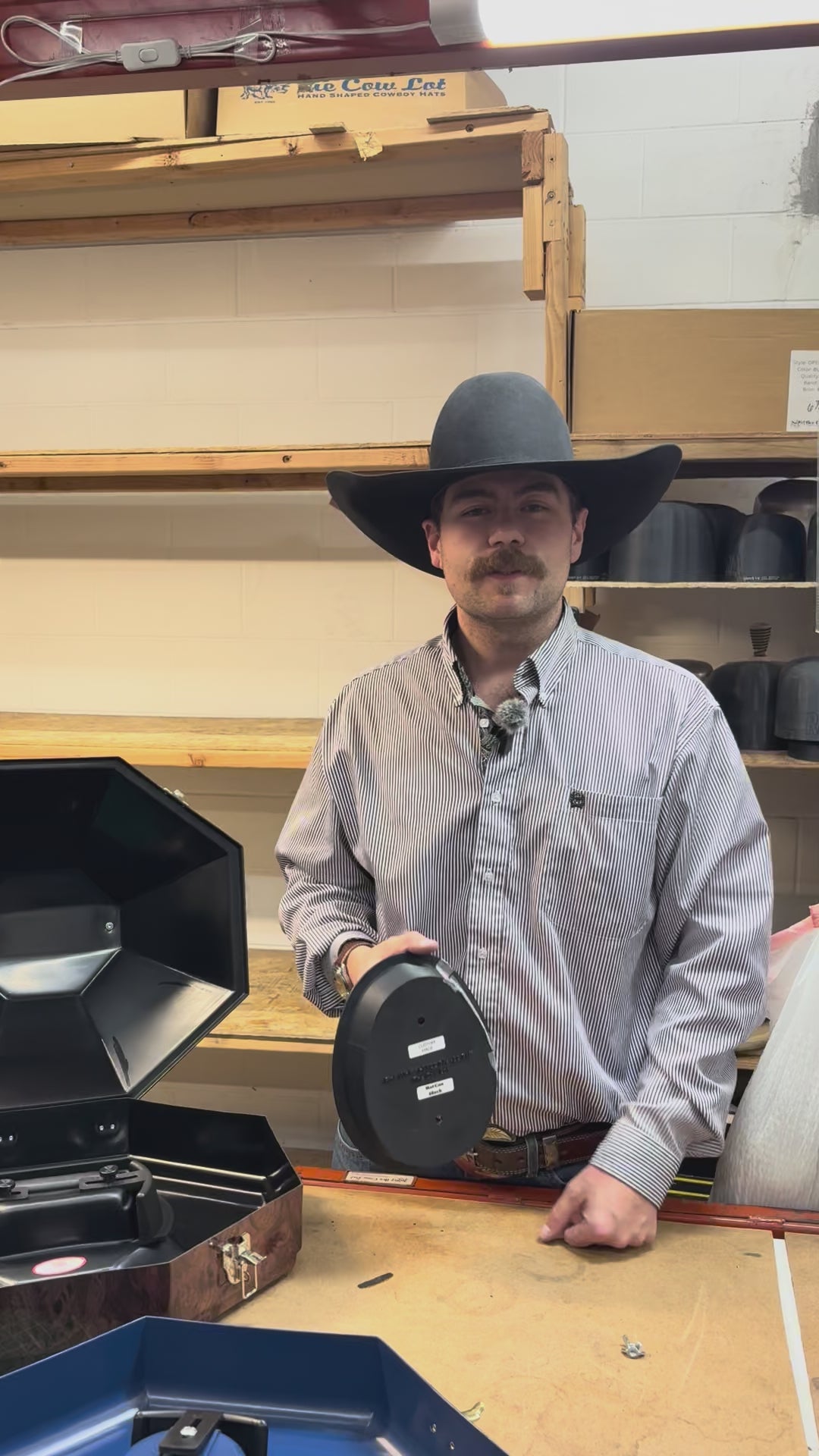 Retenedor de sombrero