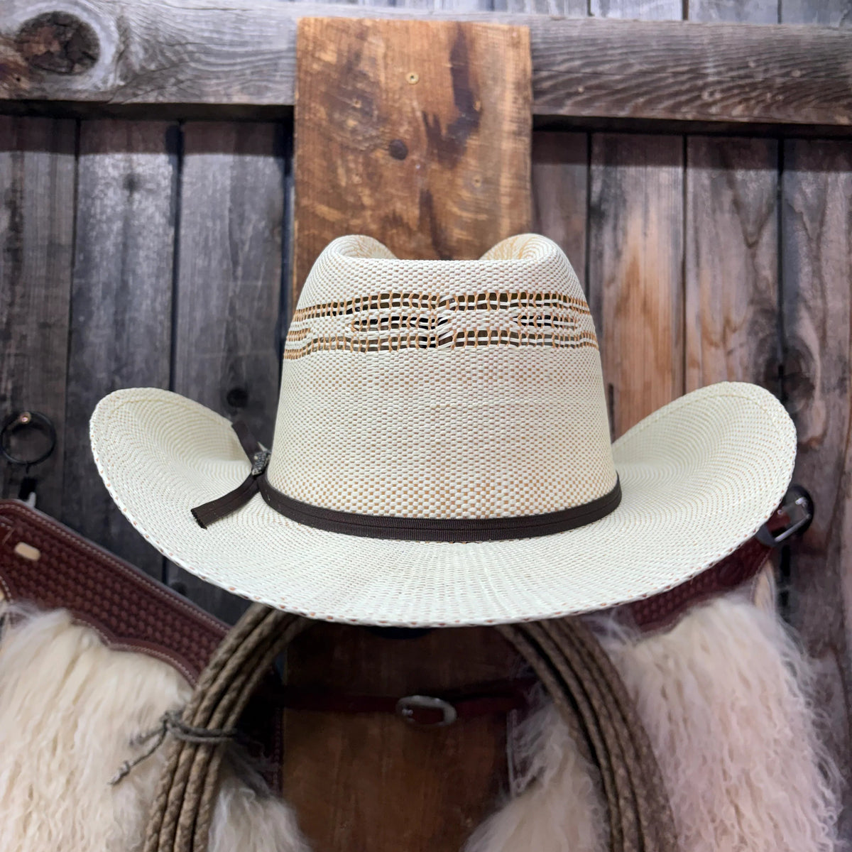 Twister Tan Bangora  3 1/2" Brim Shorty
